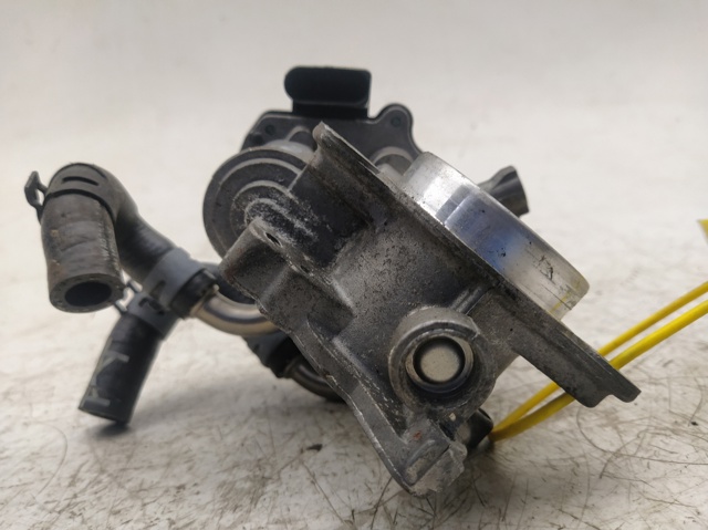 04L128063T Cuerpo de mariposa  en stock Sabadell