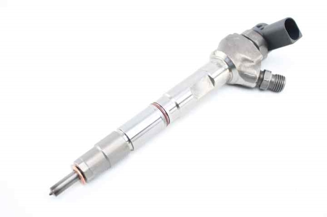 04L130277AC Inyector  en stock Sabadell