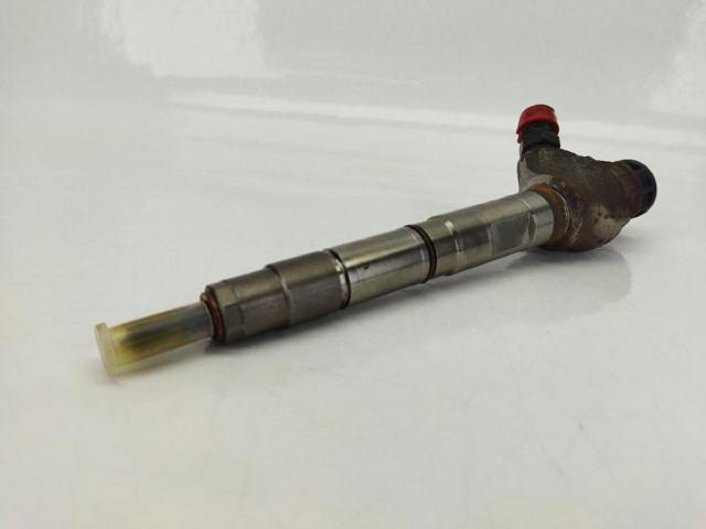 04L130277AC Inyector  en stock Granada