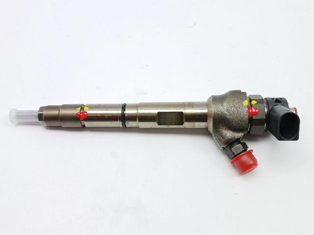 Inyector de combustible 04L130277AD VAG