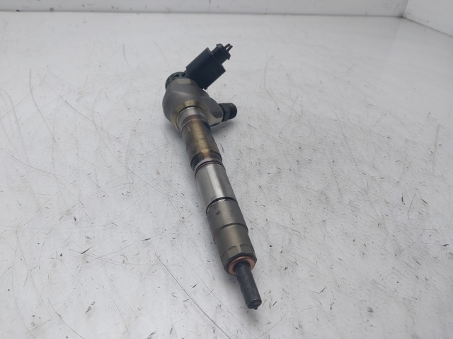 VAG 04L130277AD Inyector de combustible  comprar en Albacete