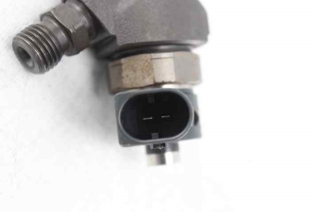 04L130277AJ Inyector comprar Girona