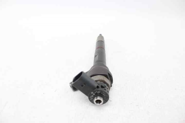 04L130277AJ Inyector  en stock Sabadell