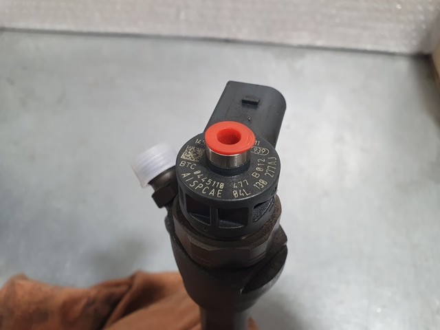 04L130277AJ VAG Inyector de combustible  comprar en Lleida