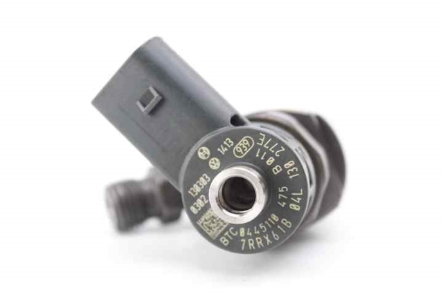 04L130277E Inyector de combustible  comprar en Reus