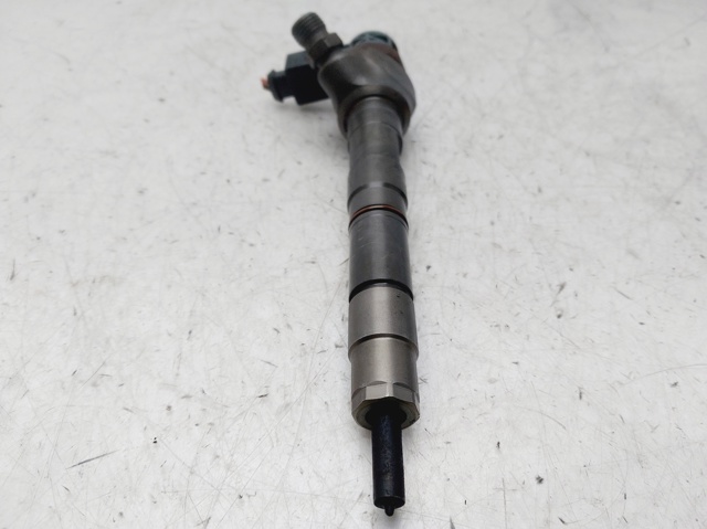 04L130277E VAG Inyector de combustible  disponible Ourense