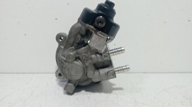 04L130755D VAG Bomba de alta presión  disponible Alicante