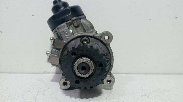 04L130755D VAG Bomba de alta presión  disponible Vigo