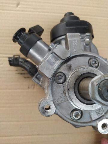 04L130755E Bomba inyectora  en stock Castellón