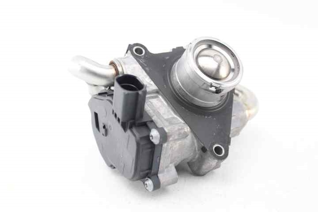 VAG 04L131501R Válvula EGR de recirculación de gases  disponible España