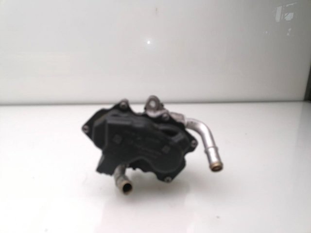 04L131501S VAG Válvula EGR de recirculación de gases  comprar en Oviedo