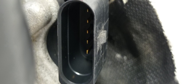 04L131512AJ VAG
