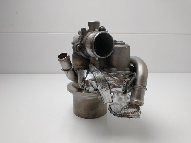 04L131512BH Enfriador de recirculación de gases de escape EGR  comprar en Reus