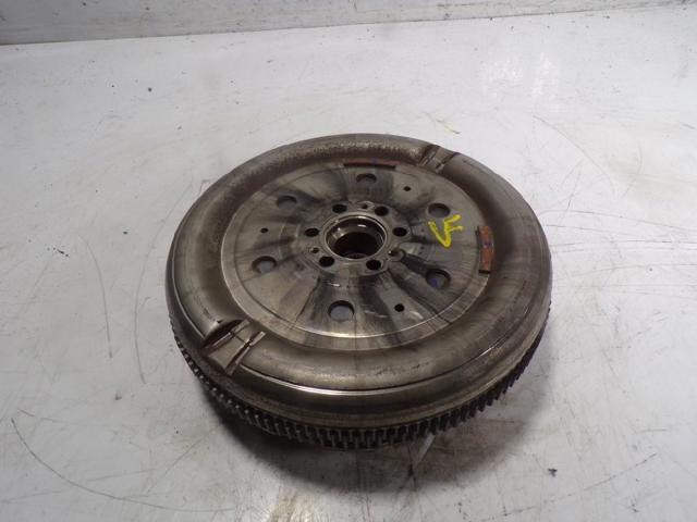 VAG 04L141015 Kit de embrague (3 partes)  disponible Lugo