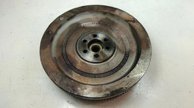 VAG 04L141015D Embrague  en stock Terrassa