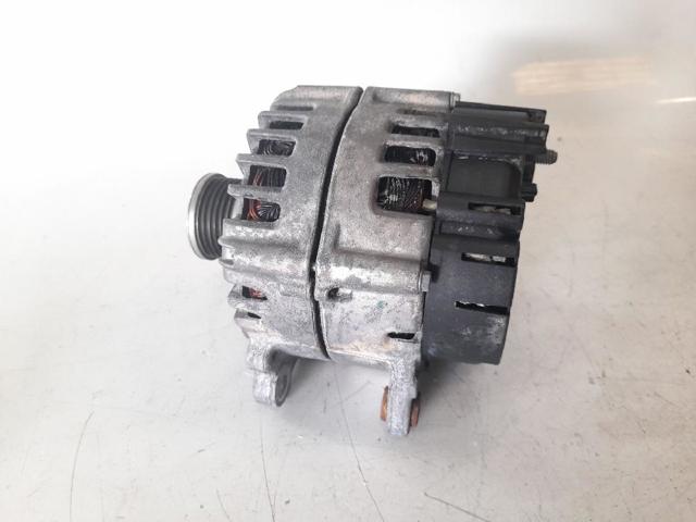 VAG 04L903017A Alternador  comprar en Murcia