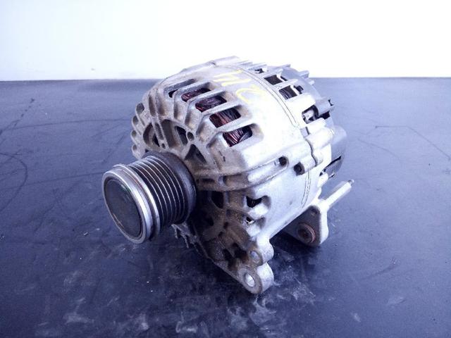 04L903021D Alternador  comprar en Reus