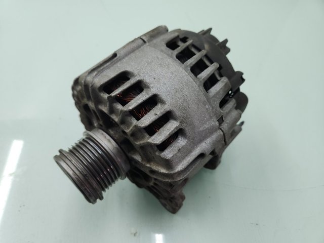 04L903021D VAG Alternador  comprar en Lleida