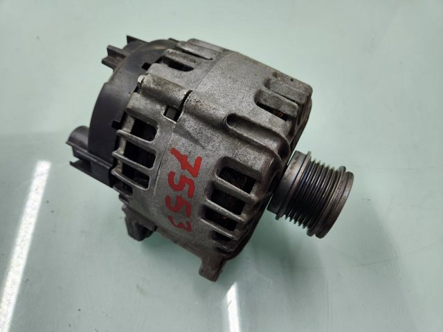 04L903021D VAG Alternador  en stock Gandía