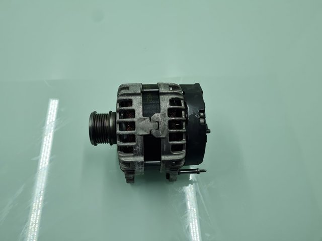 04L903021J VAG Alternador  en stock Gandía