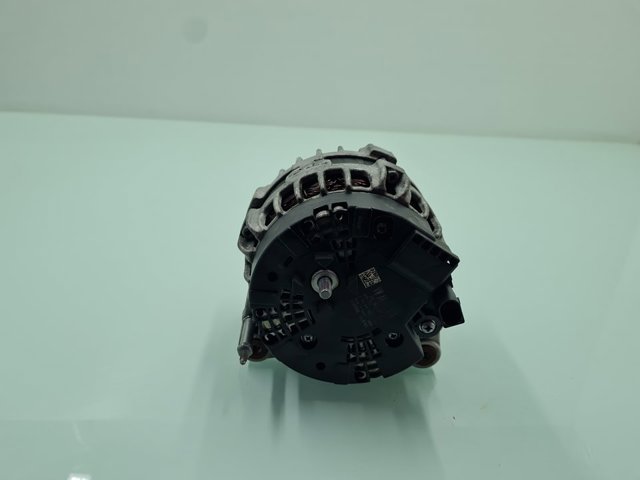 VAG 04L903021J Alternador  comprar en Ponferrada
