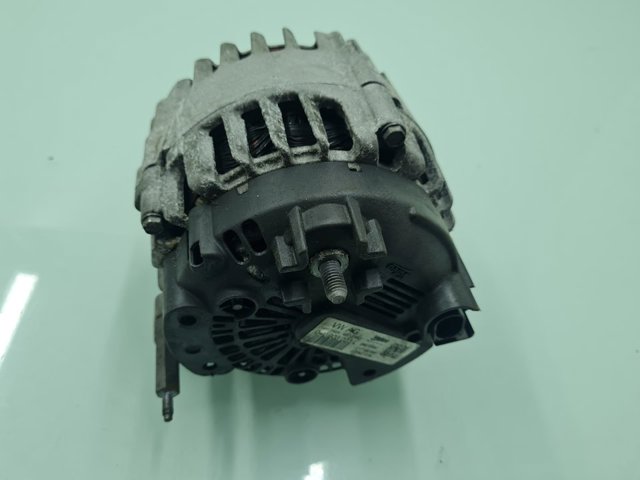 VAG 04L903023L Alternador  comprar en Albacete