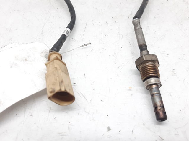 04L906088 VAG Sensor de temperatura de gases de escape antes de la turbina comprar Madrid