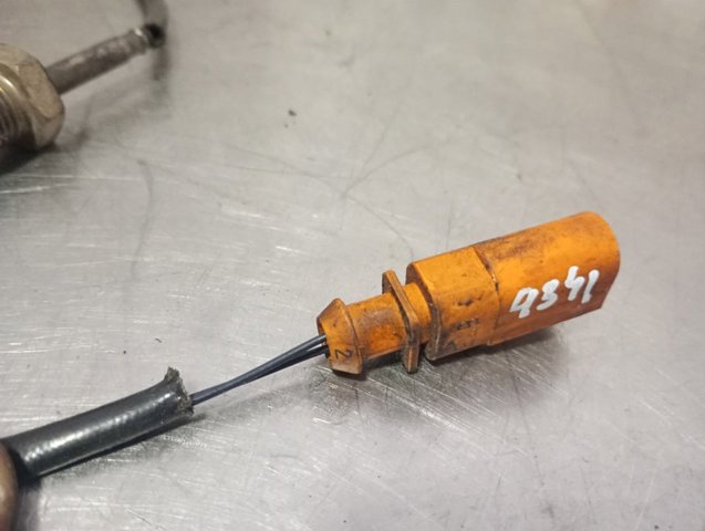 VAG 04L906088AD Sensor de temperatura de gases de escape después del filtro de partículas comprar Barcelona