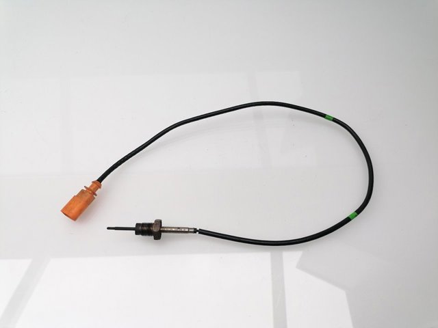 VAG 04L906088AD Sensor de temperatura de gases de escape después del filtro de partículas  en stock Salamanca