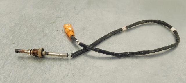 VAG 04L906088B Sensor de temperatura de gases de escape después del filtro de partículas  disponible Lugo
