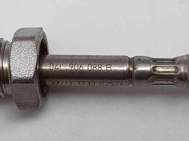VAG 04L906088B Sensor de temperatura de gases de escape después del filtro de partículas  en stock Terrassa