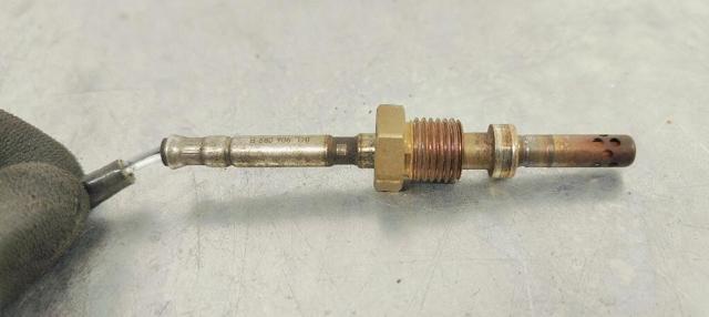 VAG 04L906088B Sensor de temperatura de gases de escape después del filtro de partículas  en stock Salamanca