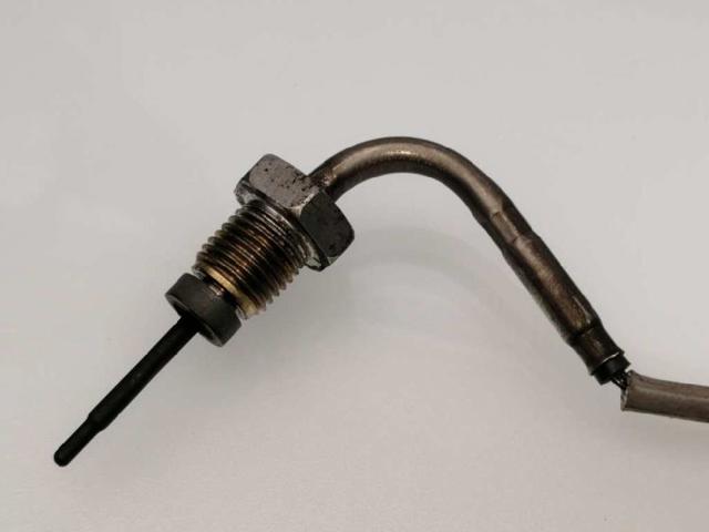 04L906088EE VAG Sensor de temperatura de gases de escape antes del catalizador  disponible Ourense