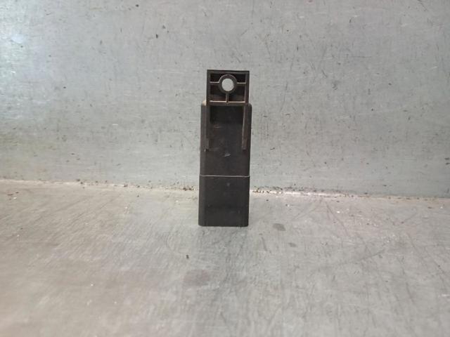 Relé de bujía de precalentamiento Skoda Fabia 2 5J2, 542, 572, 582