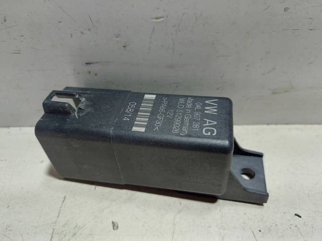 Relé de bujía de precalentamiento Skoda Fabia 2 5J2, 542, 572, 582