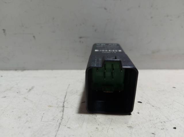 Relé de bujía de precalentamiento Skoda Fabia 2 5J2, 542, 572, 582