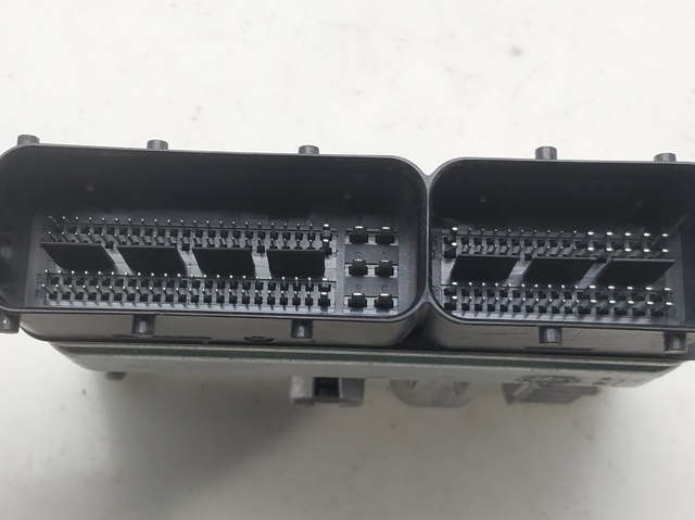 04L907445B Unidad de control del motor (ECU)  disponible Burgos