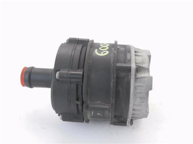 04L965567 Bomba de agua eléctrica auxiliar  en stock Castellón
