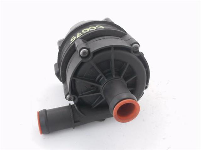 VAG 04L965567 Bomba de agua eléctrica auxiliar  en stock Terrassa