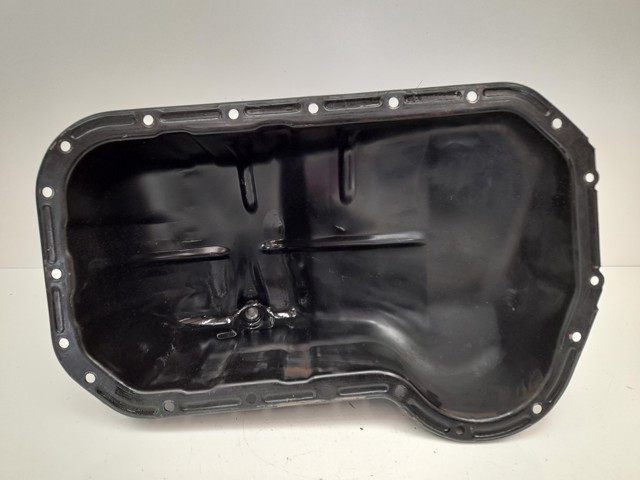 050103601 Cárter de aceite del motor  comprar en Zaragoza