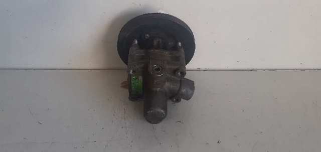 050145155A Bomba de dirección  en stock Sabadell