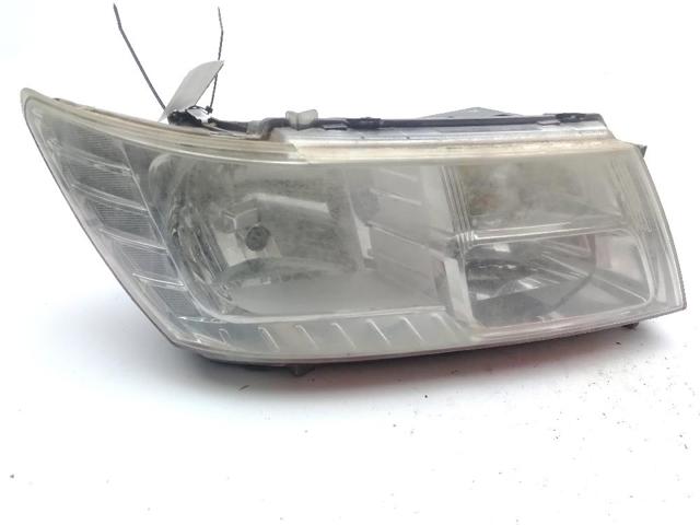 CHRYSLER 05067788AA Faro derecho  en stock Salamanca