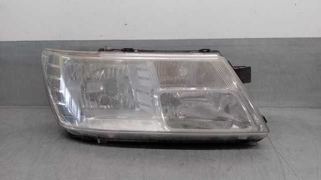 Faro delantero derecho 05067788AA CHRYSLER