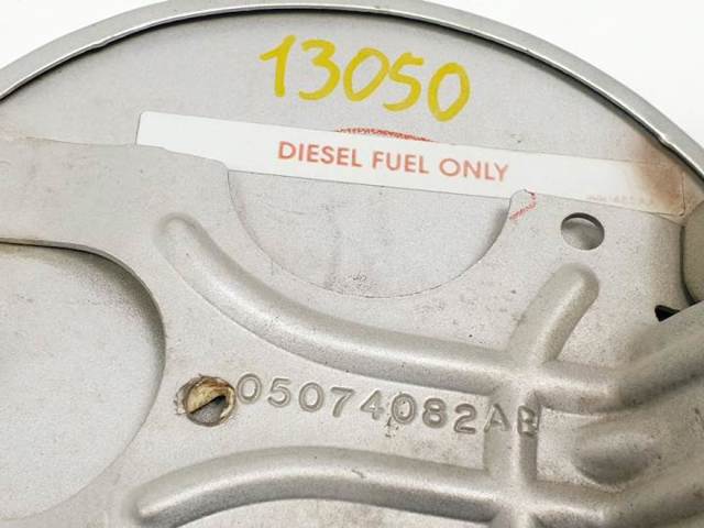 05074082AB CHRYSLER Tapa del depósito de combustible  disponible Ourense