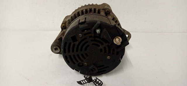 Alternador del motor 050903015C VAG