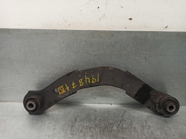 Brazo superior de suspensión trasera izquierdo/derecho 05105271AB CHRYSLER