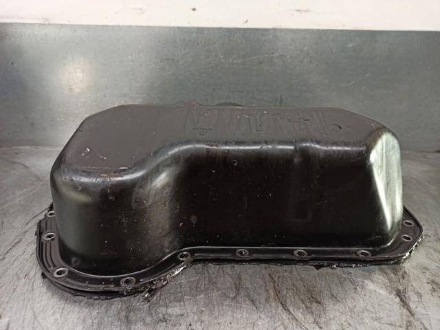 051103601 VAG Cárter de aceite del motor  disponible Ourense