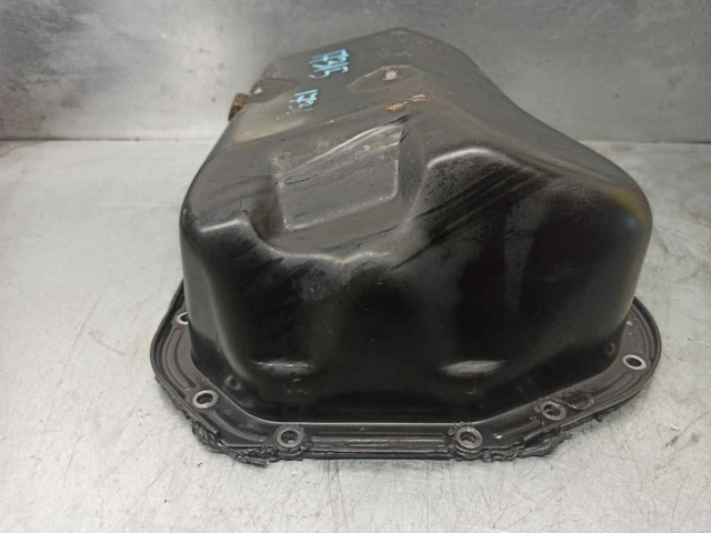 051103601 VAG Cárter de aceite del motor  disponible Vigo