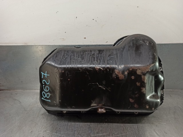 051103601 Cárter de aceite del motor  comprar en Zaragoza