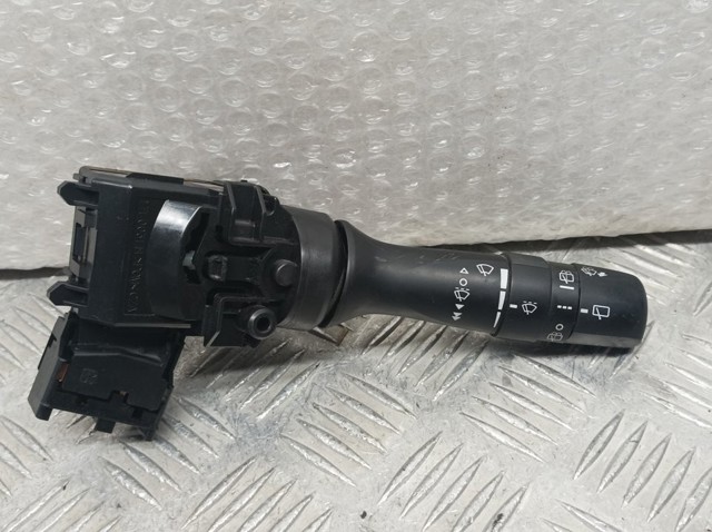 0521017F525 Toyota